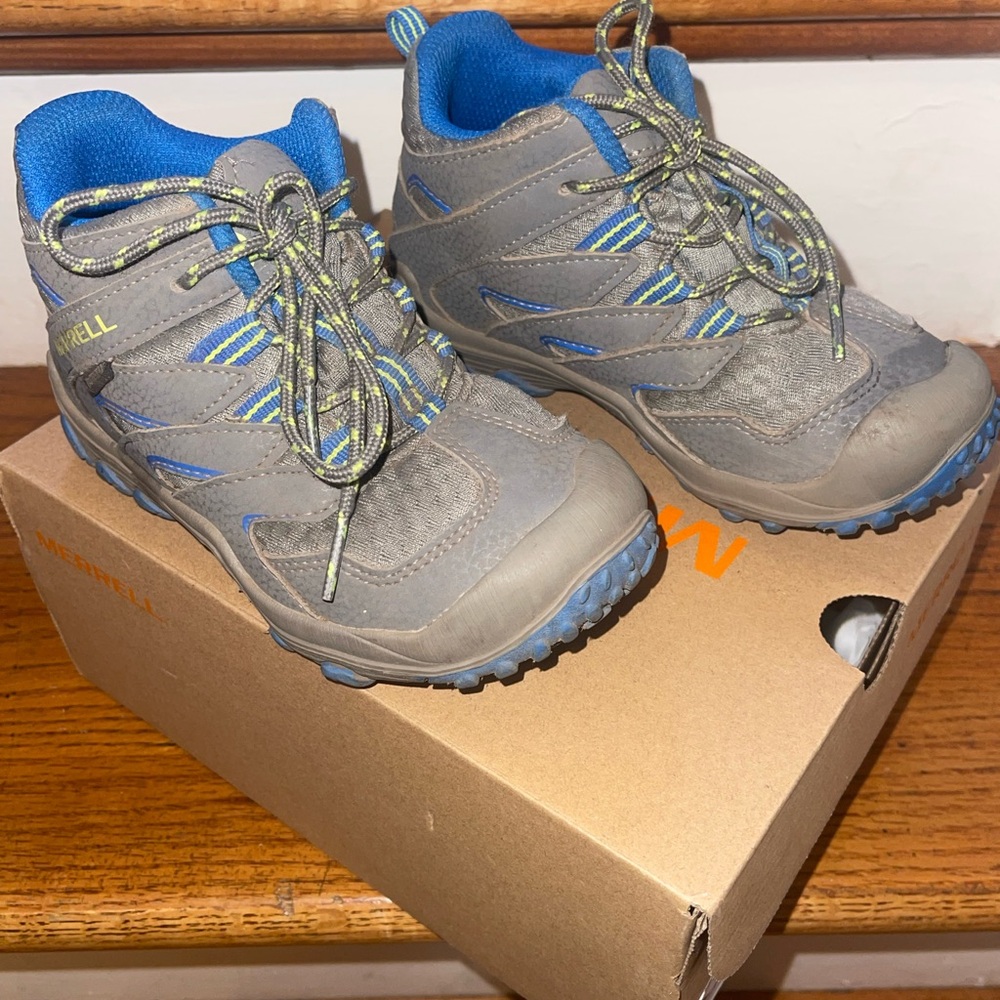 Merrell Unisex-Child Chameleon 7 Access Mid WTRPF Hiking Boot